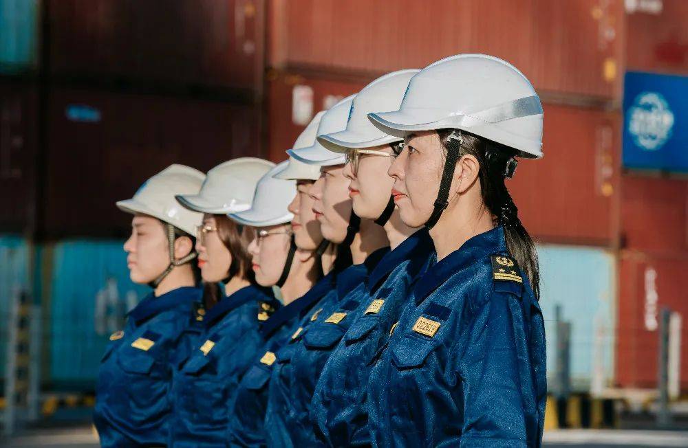 蓝海之声 | 《碧海芳华》