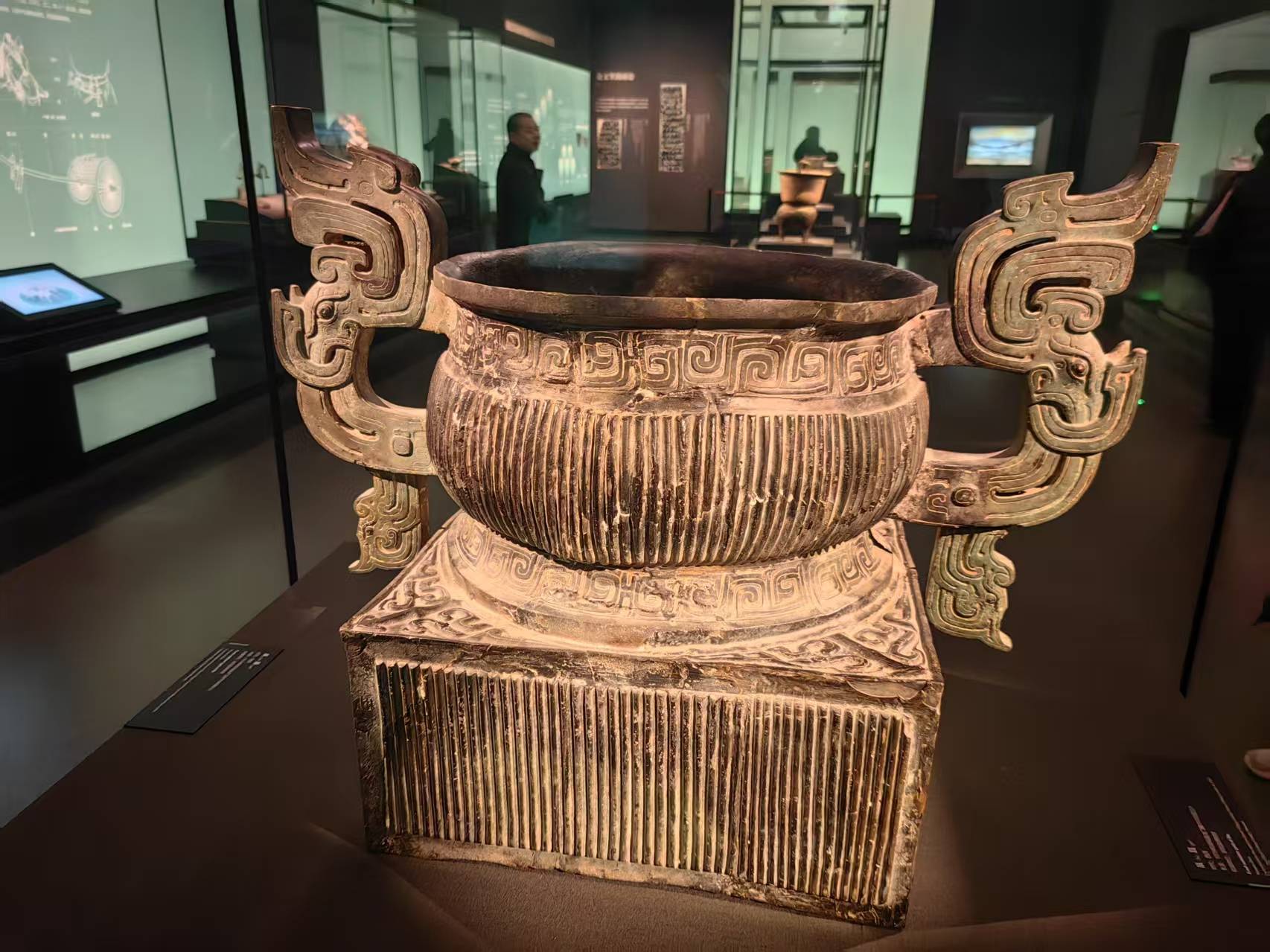 青铜之韵，历史之声