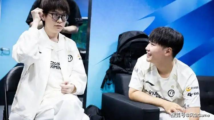 山鸡公开回应亮弱爆事件!Imp预测IG成绩:决赛不打GEN能夺冠