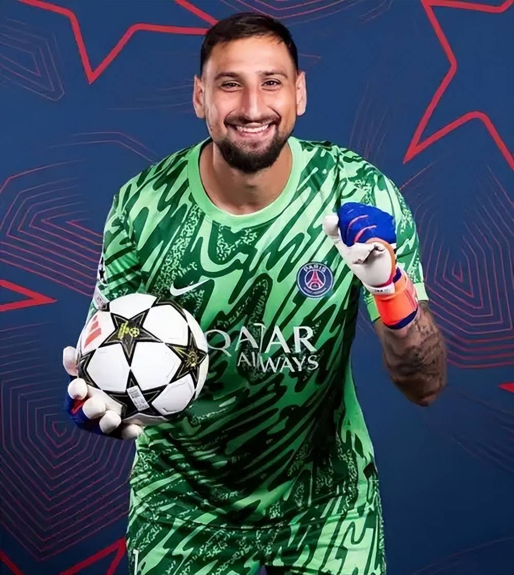 曼联被曼城打哭,门将弱爆了,就是不换,神操作的曼联还有救吗?