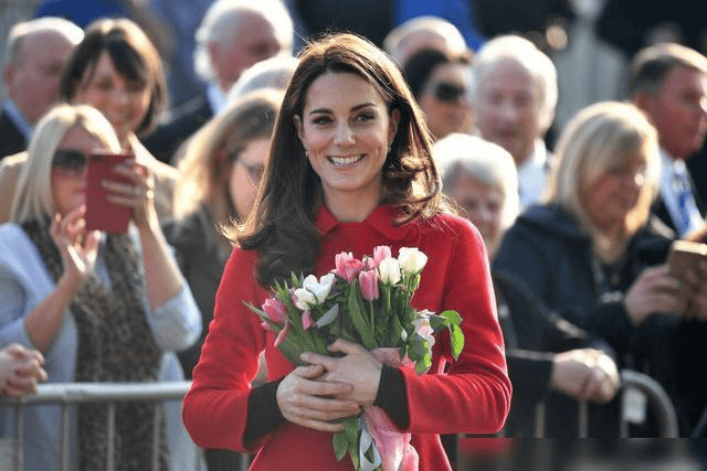 传威廉和凯特即将登基,凯特王妃的称谓将成过去式,会变成5个字